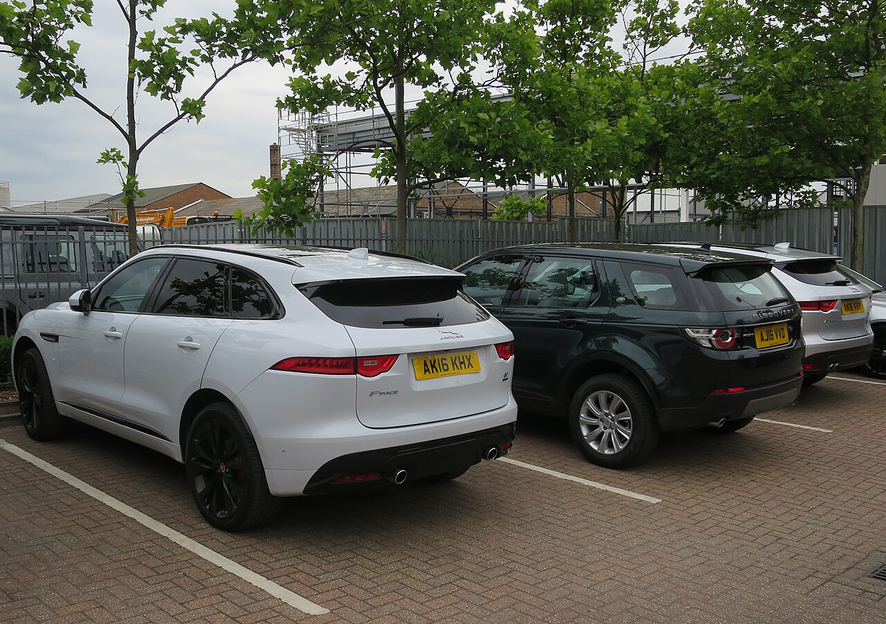 Jaguar F-Pace 3.0 V6 S