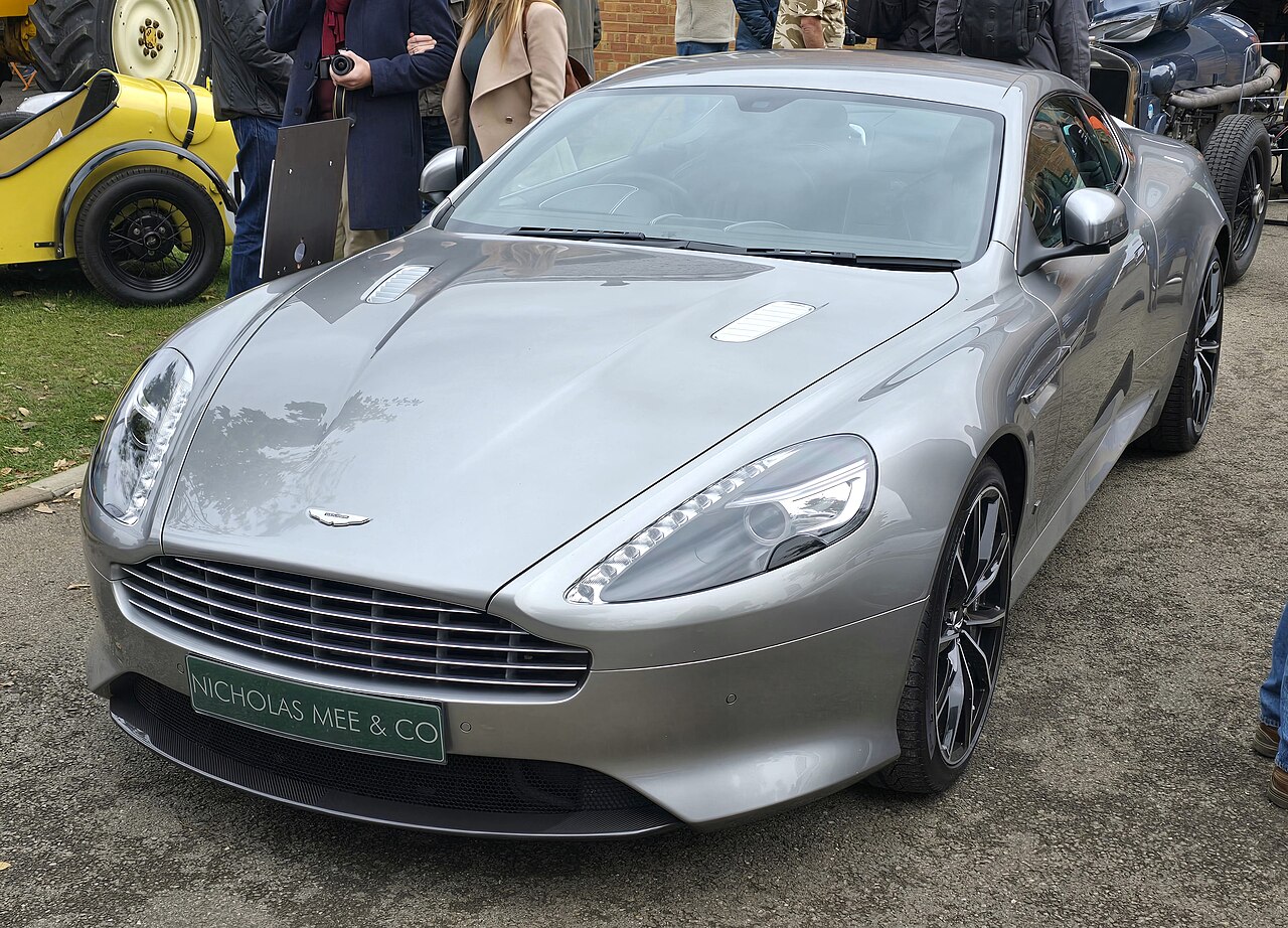 Aston Martin DB9 GT