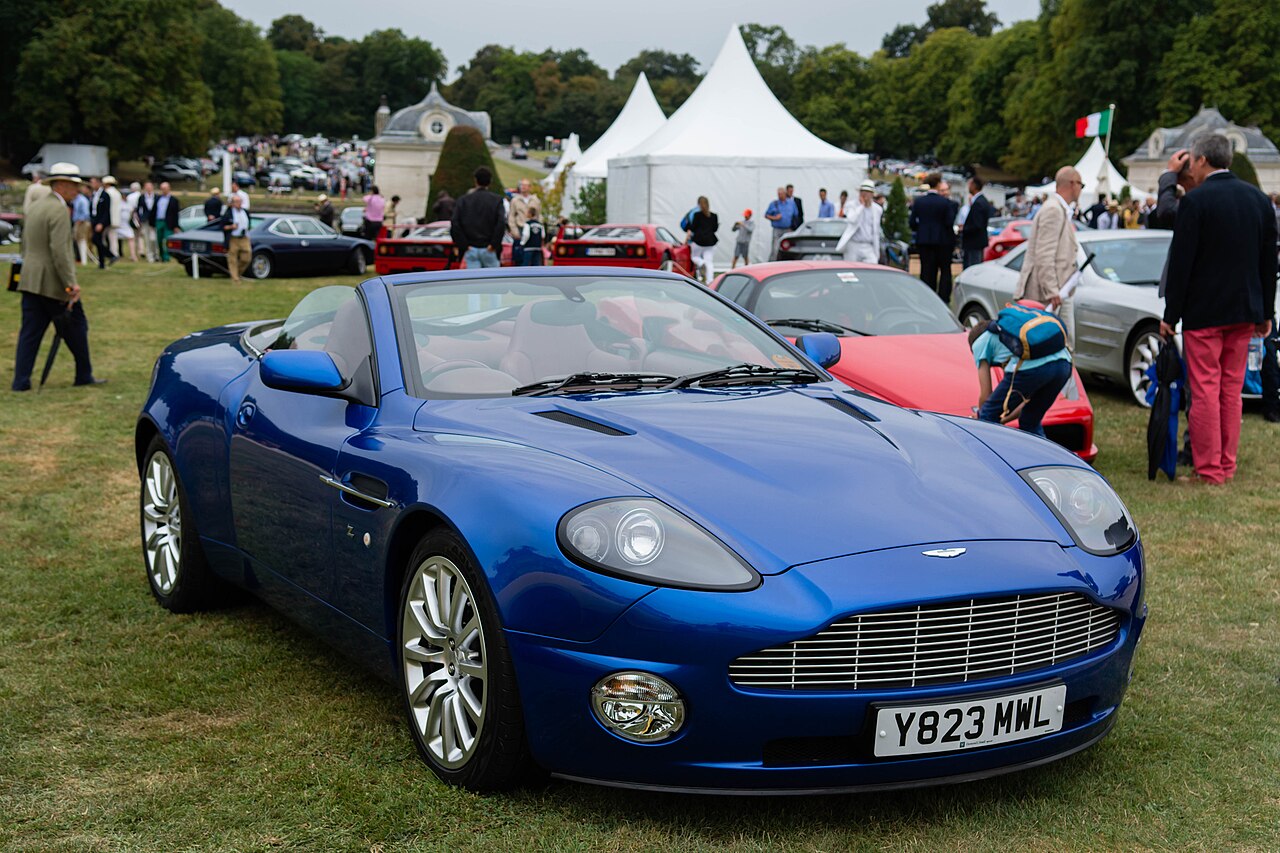 Aston Martin Vanquish S