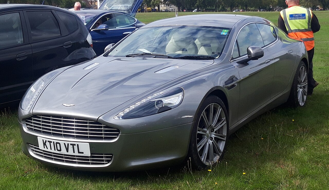 Aston Martin Rapide V12