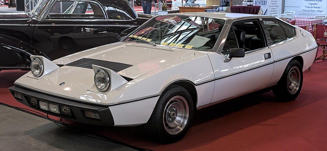Lotus Eclat 520