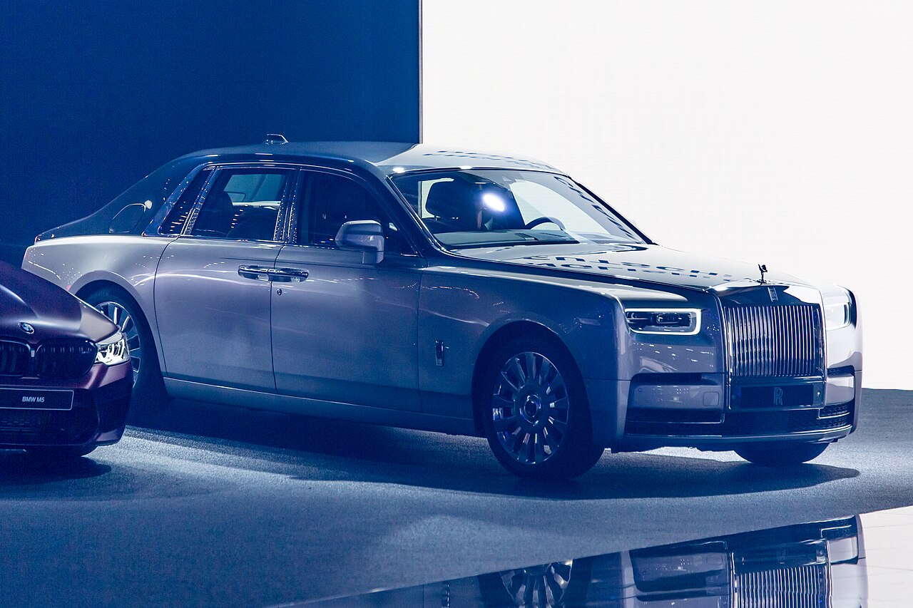 Rolls-Royce Phantom VIII 6.75 V12