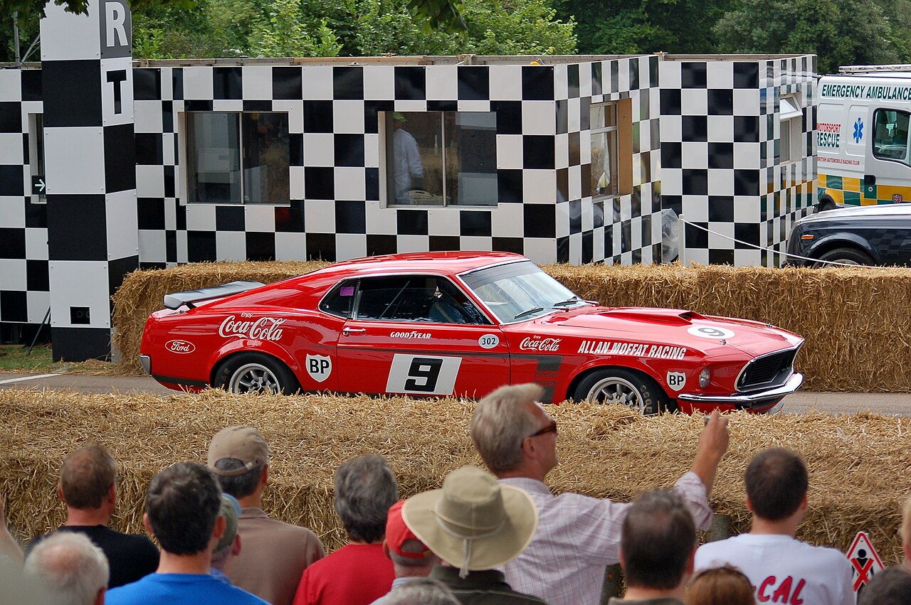 Ford Mustang Boss 302 5.0 V8
