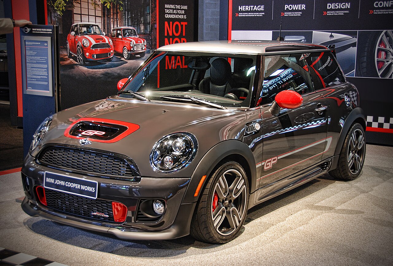 MINI John Cooper Works Paceman John Cooper Works ALL4 R61