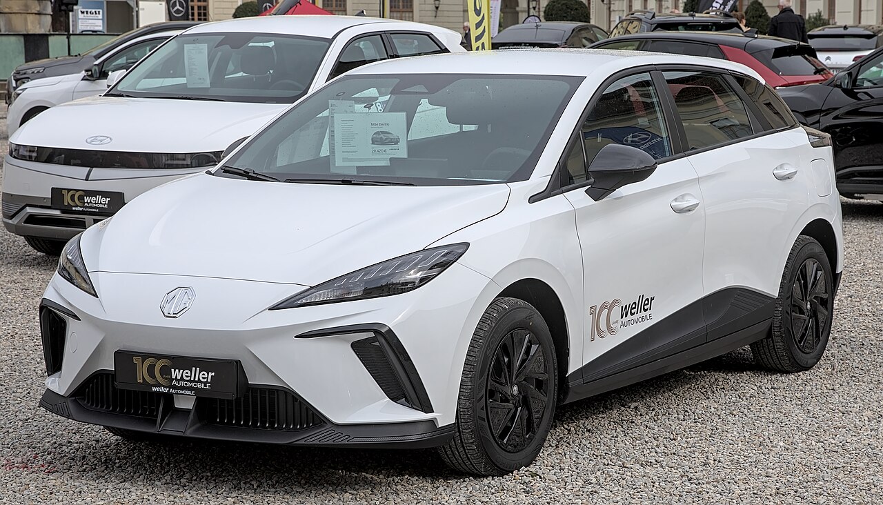MG MG4 EV 64 kWh