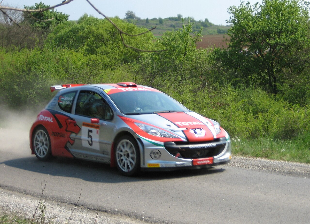 Peugeot 207 RC / GTi THP
