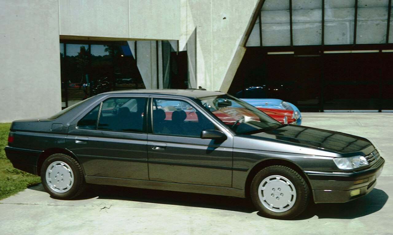 Peugeot 605 SV24 3.0 V6
