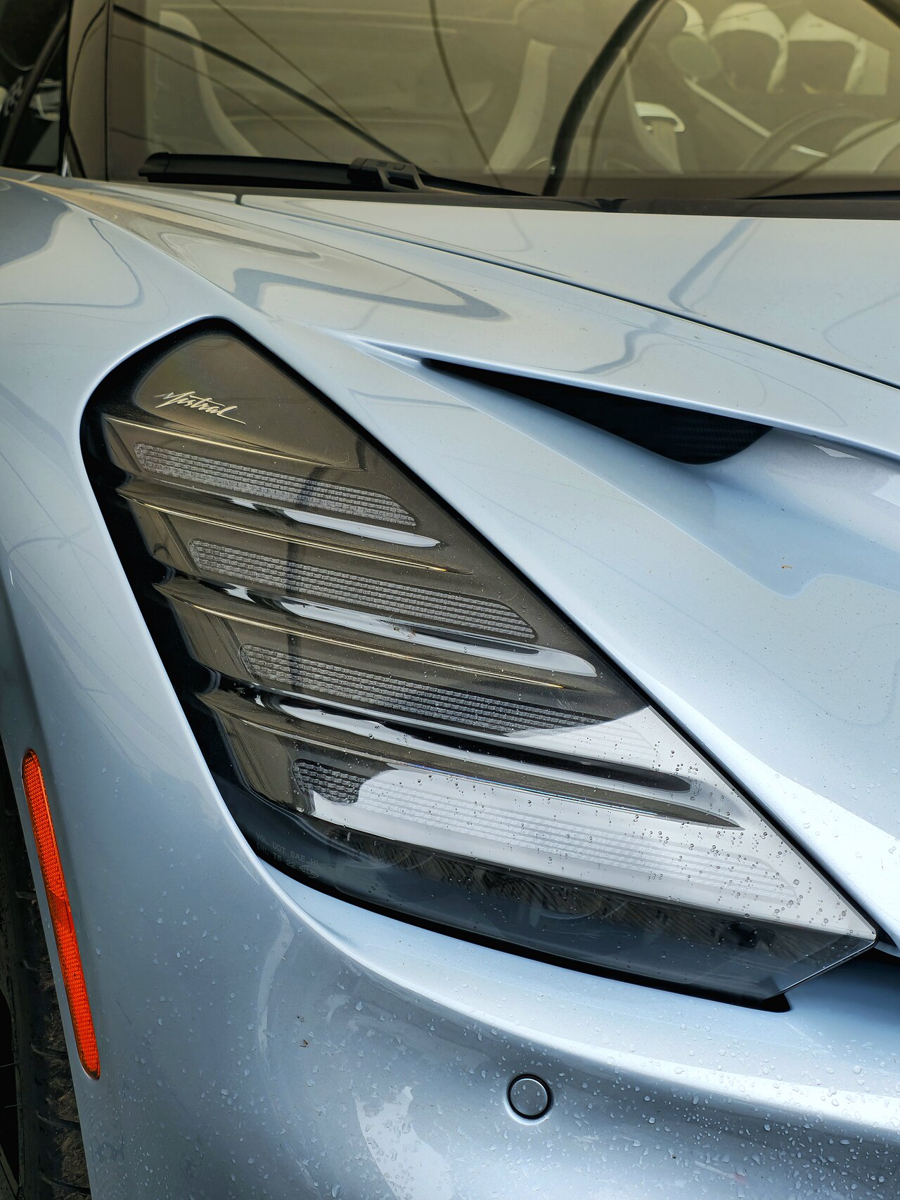 Bugatti Mistral W16 Mistral