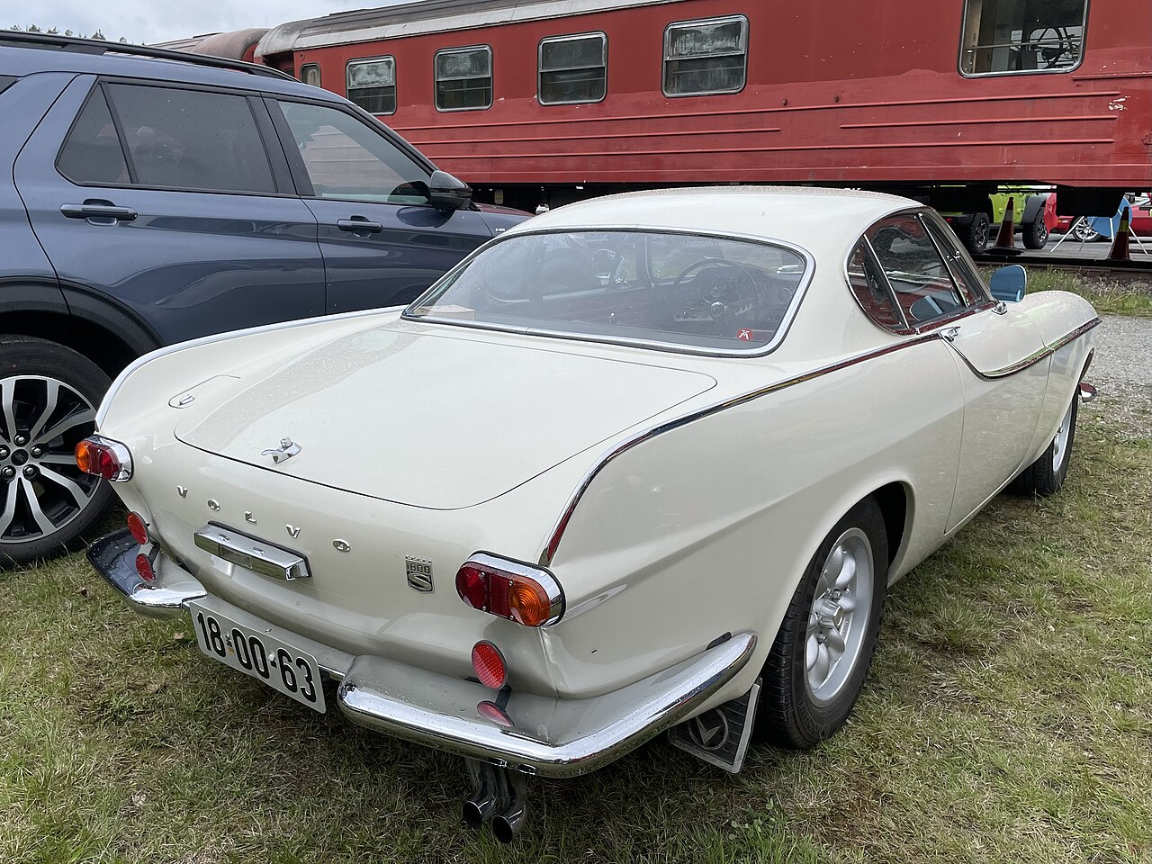 Volvo P1800 S