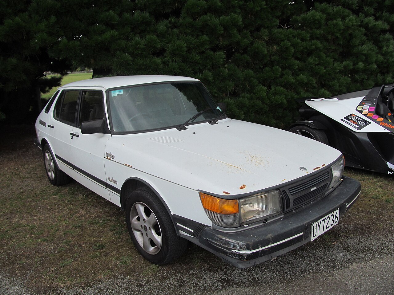 Saab 900 Turbo 16 Cabriolet classic