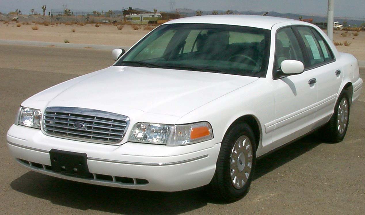 Ford Crown Victoria base