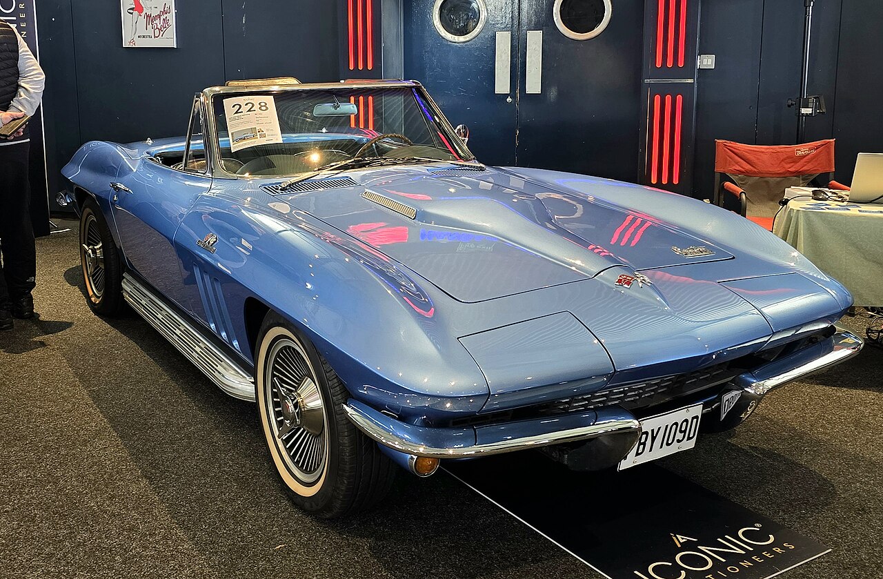 Chevrolet Corvette C2 Sting Ray 427 L72
