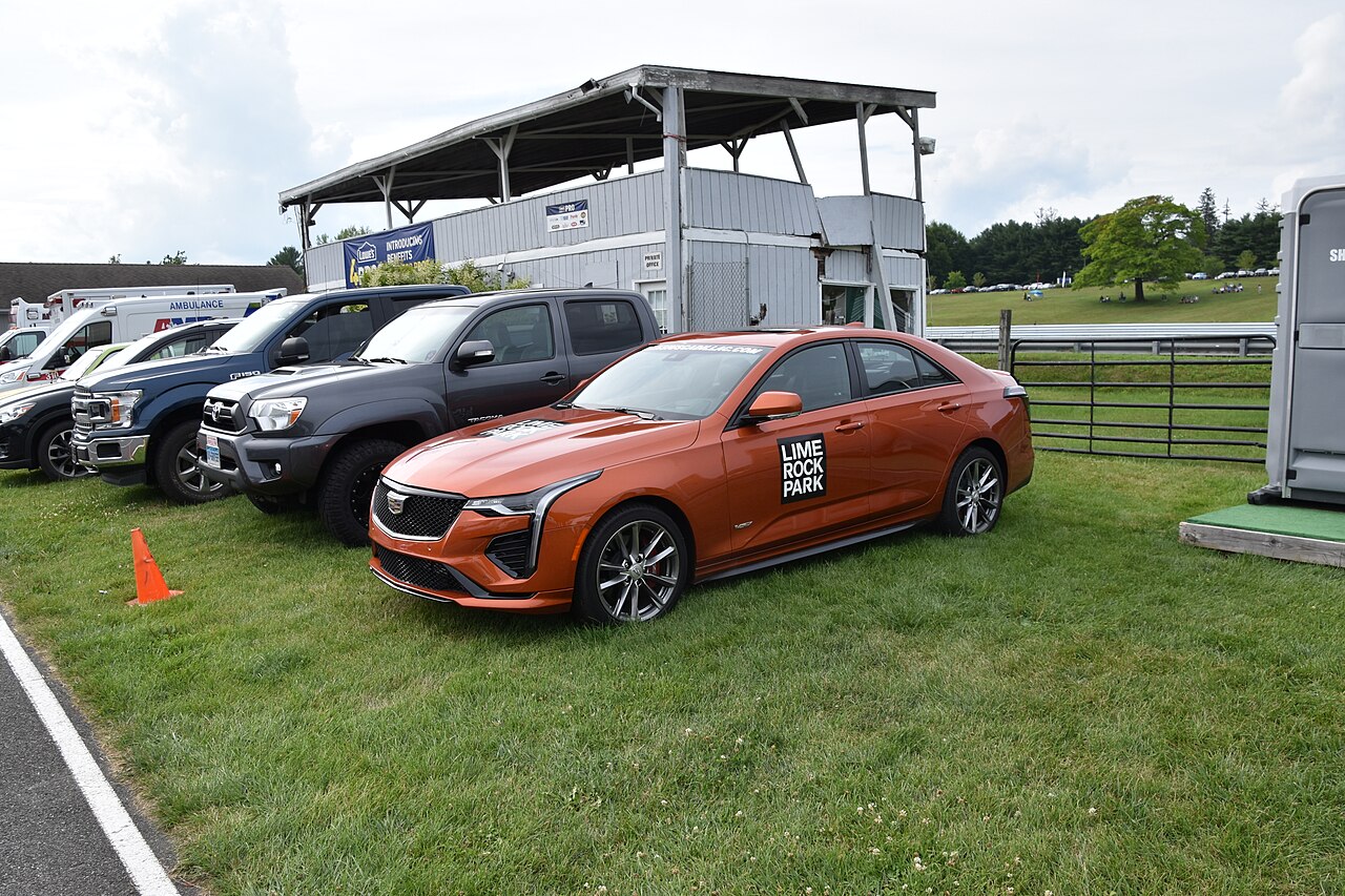 Cadillac CT4 CT4-V Blackwing