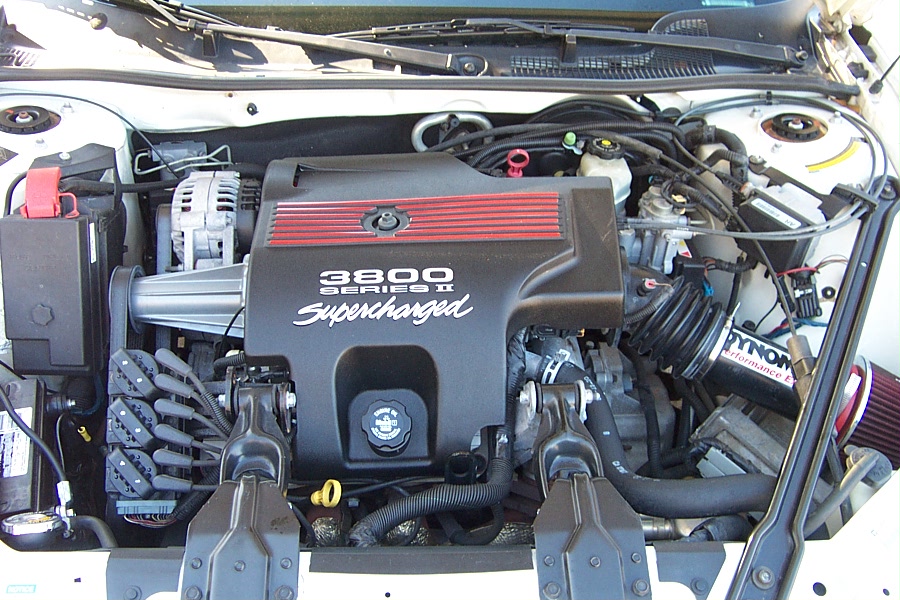 Buick Regal GS 3.8 Supercharged