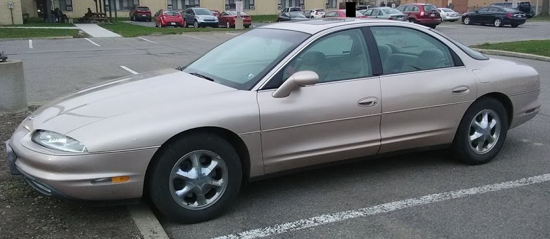 Oldsmobile Aurora 4.0 V8 Gen1