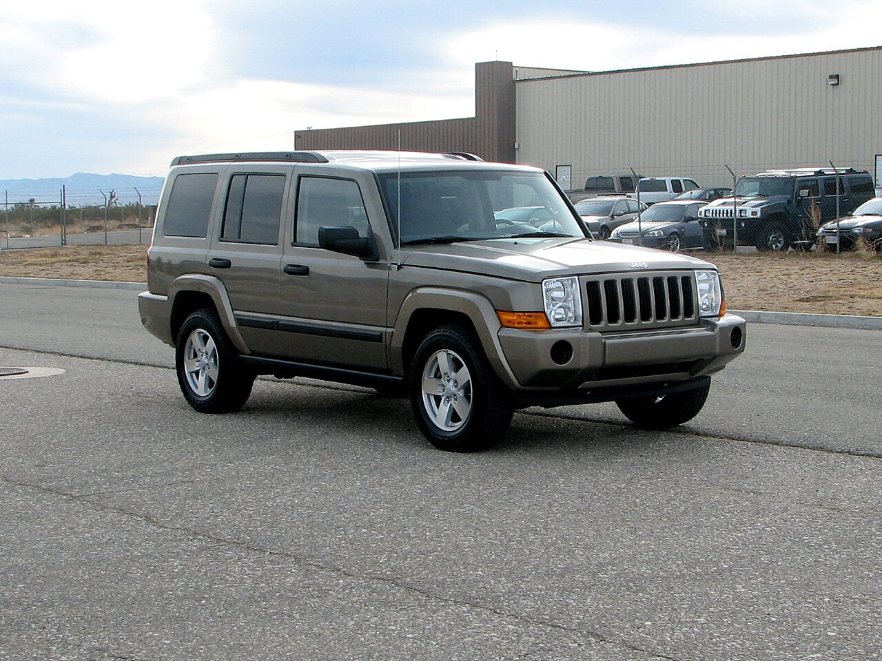 Jeep Commander XK 5.7 Hemi V8