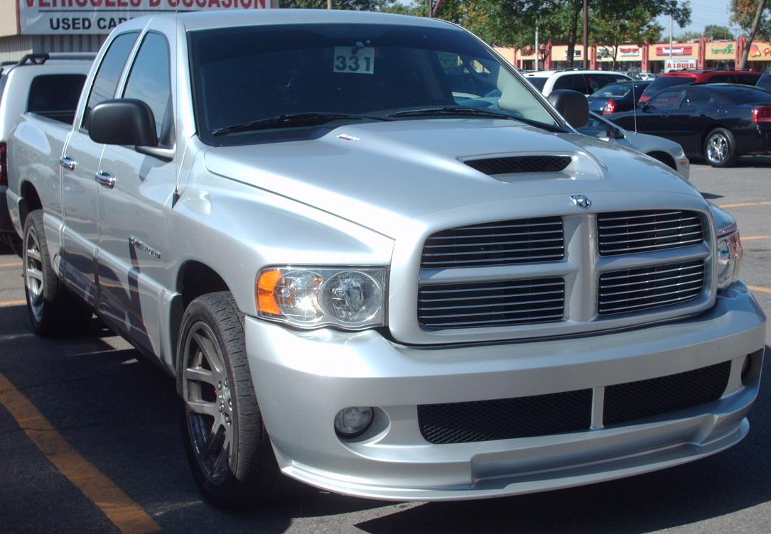 Dodge RAM SRT-10 8.3 V10