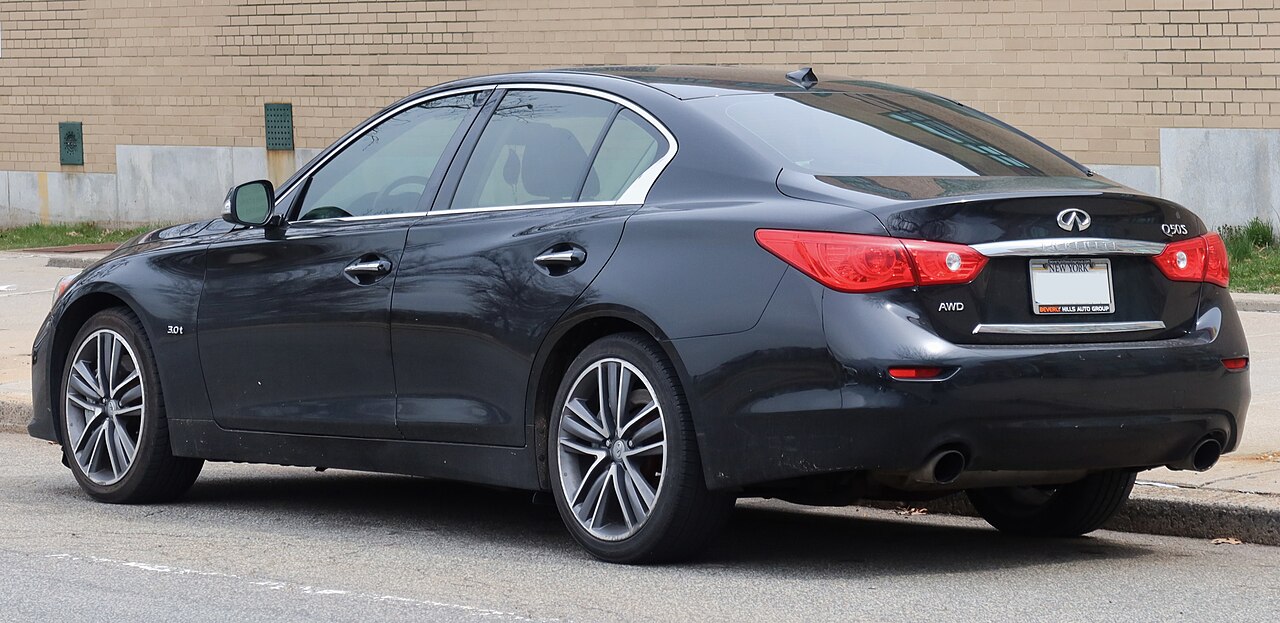 Infiniti Q50 3.0t Red Sport VR30DDTT
