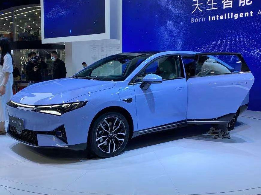 XPENG P5