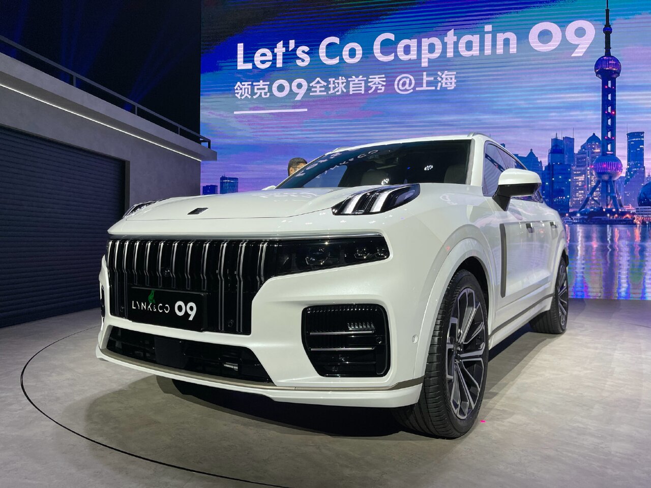 Lynk & Co 09 PHEV