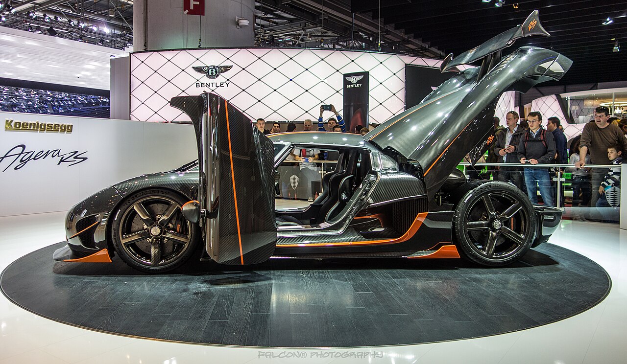 Koenigsegg Agera RS 5.0 V8 TT