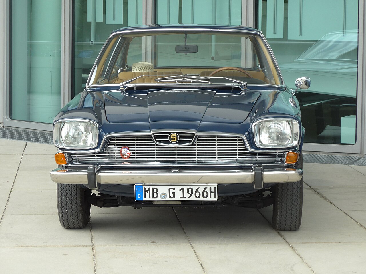 Glas 2600 V8