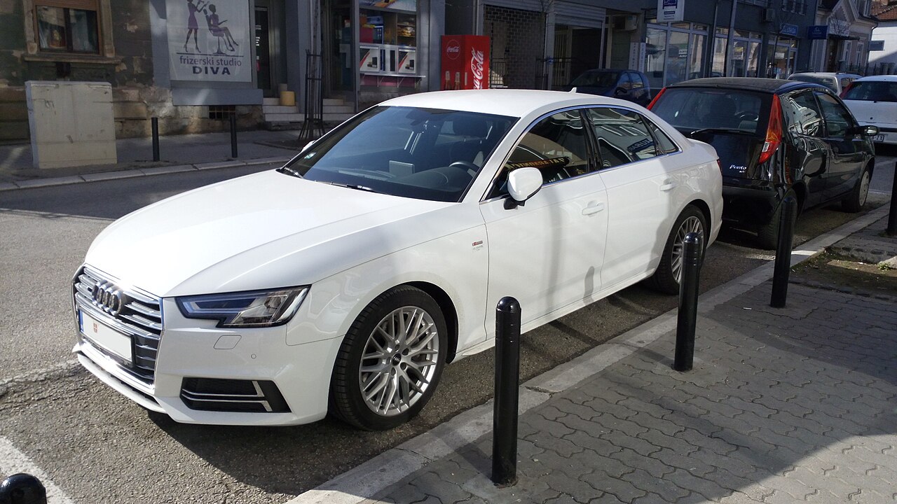 Audi A4 B9 40 TFSI MHEV FL