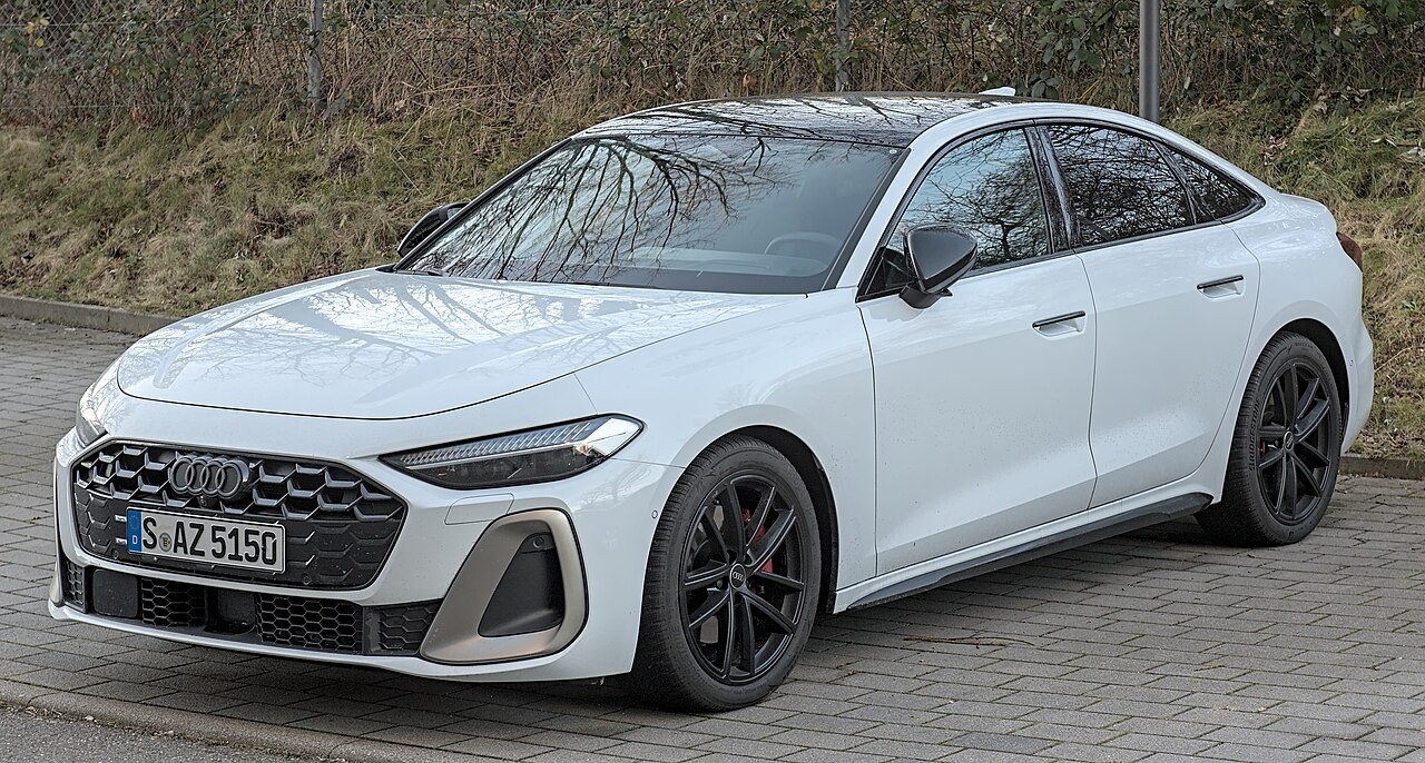 Audi A5 B10 40 TFSI quattro