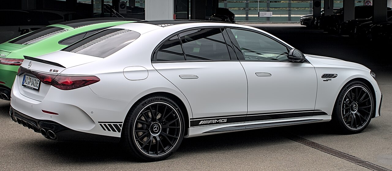 Mercedes-Benz AMG E 53 HYBRID 4MATIC+ W214