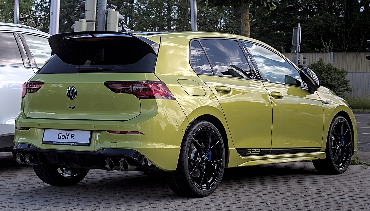 Volkswagen Golf VIII R Variant 2.0 TSI Facelift CD