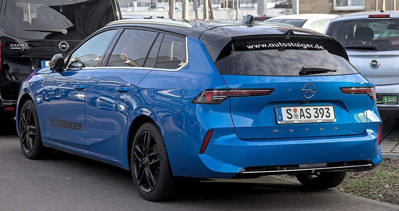 Opel Astra Sports Tourer L GSe PHEV