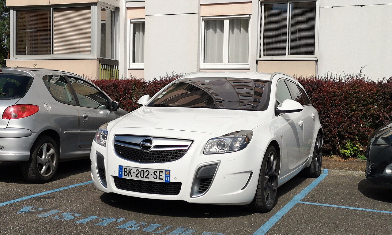 Opel Insignia GSi 2.0 Turbo