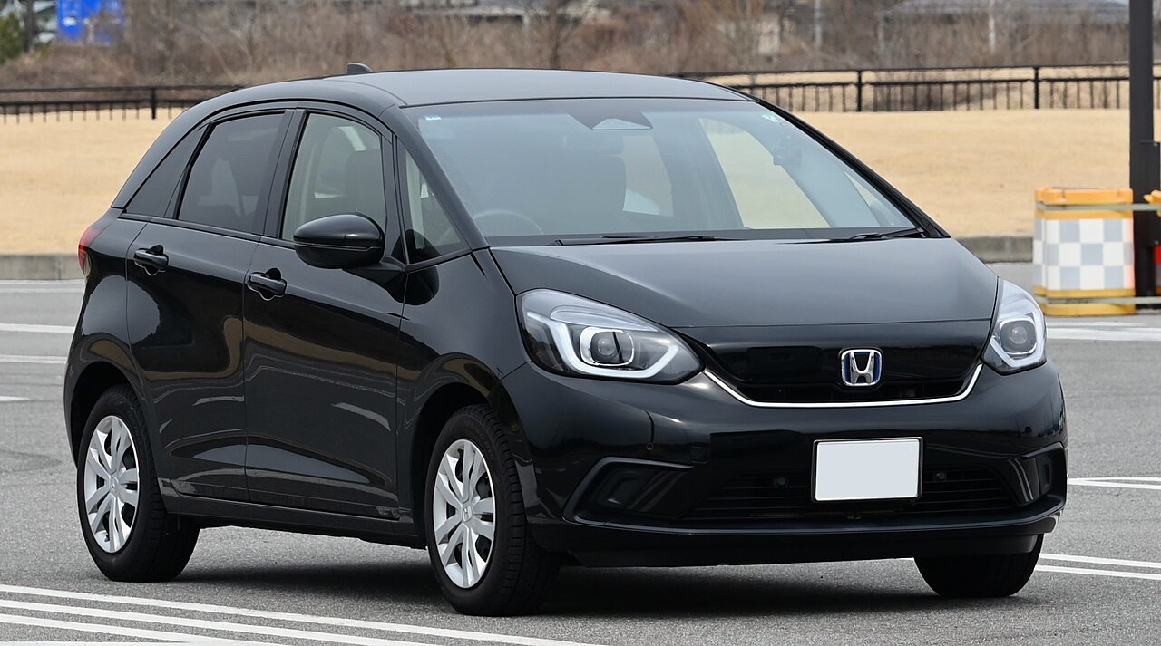 Honda Fit 4th gen 1.3 i-VTEC GR1