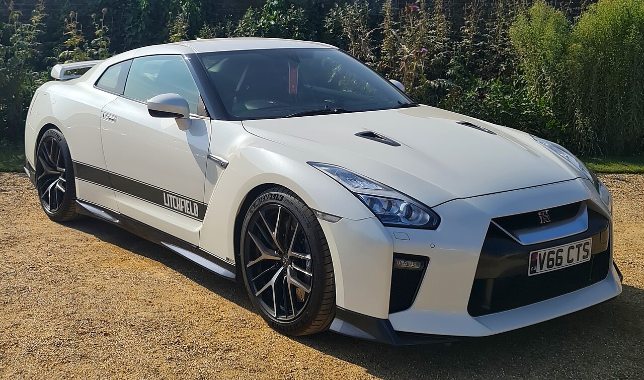 Nissan GT-R T-spec R35 MY22
