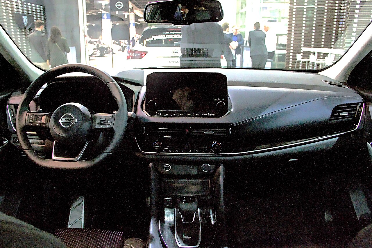 Nissan Qashqai 1.3 DiG-T mild hybrid J12