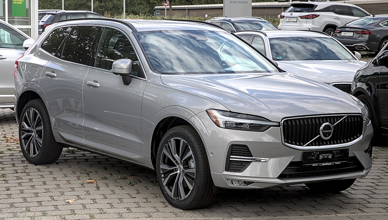 Volvo XC60 T6 Recharge Plug-in Hybrid facelift