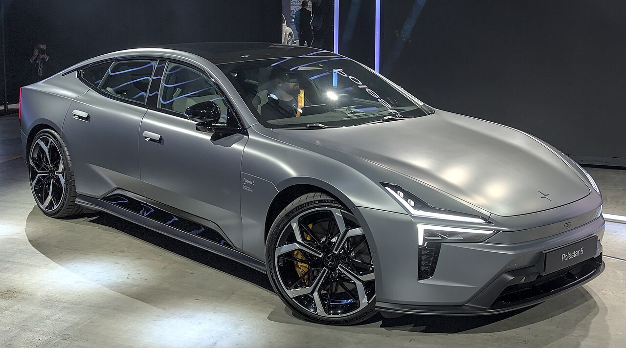 Polestar 5 Dual Motor
