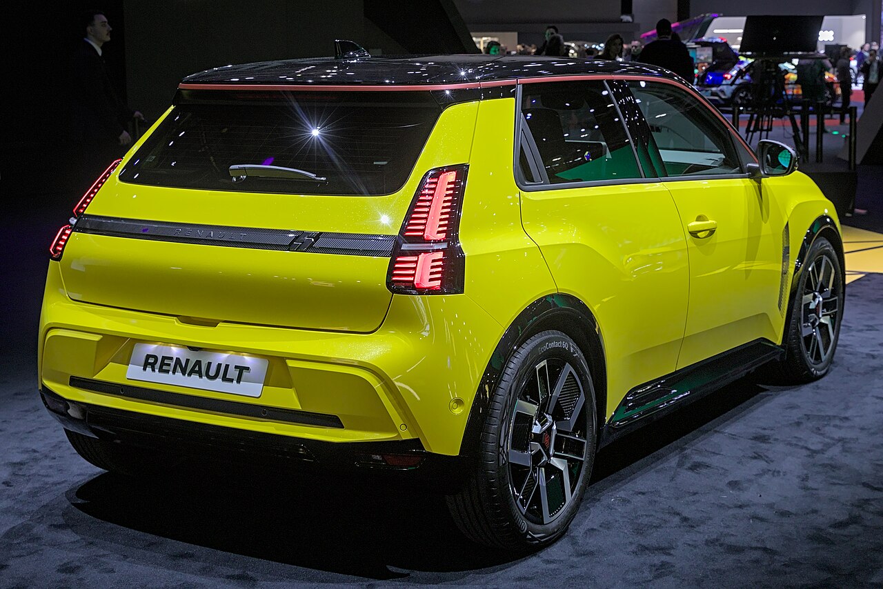 Renault 4 E-Tech EV40 120 urban range BEV