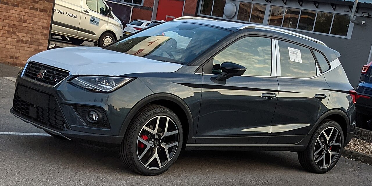SEAT Arona 1.0 TSI FR facelift