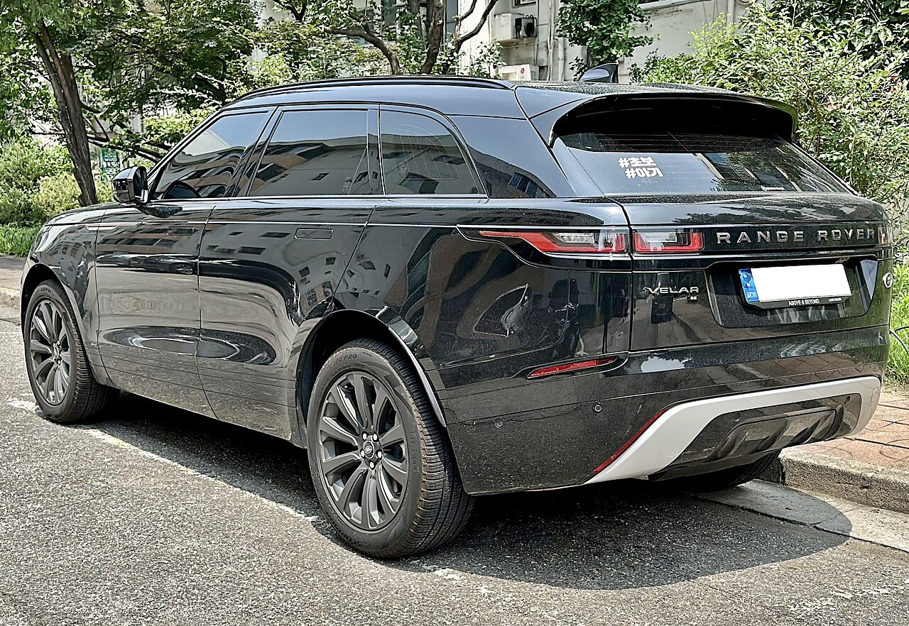 Land Rover Range Rover Velar P400e PHEV L560 Facelift