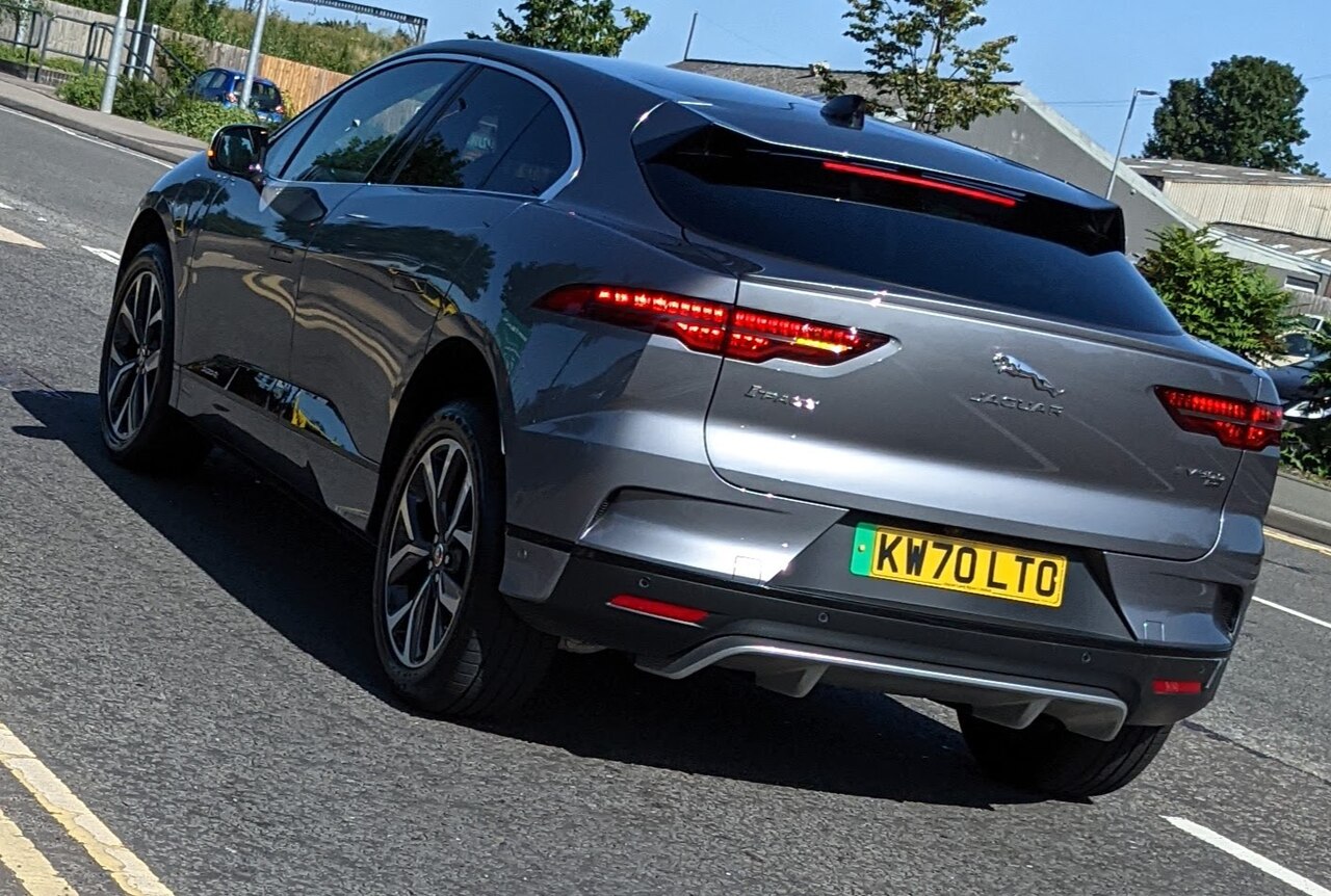 Jaguar I-Pace EV400 AWD facelift