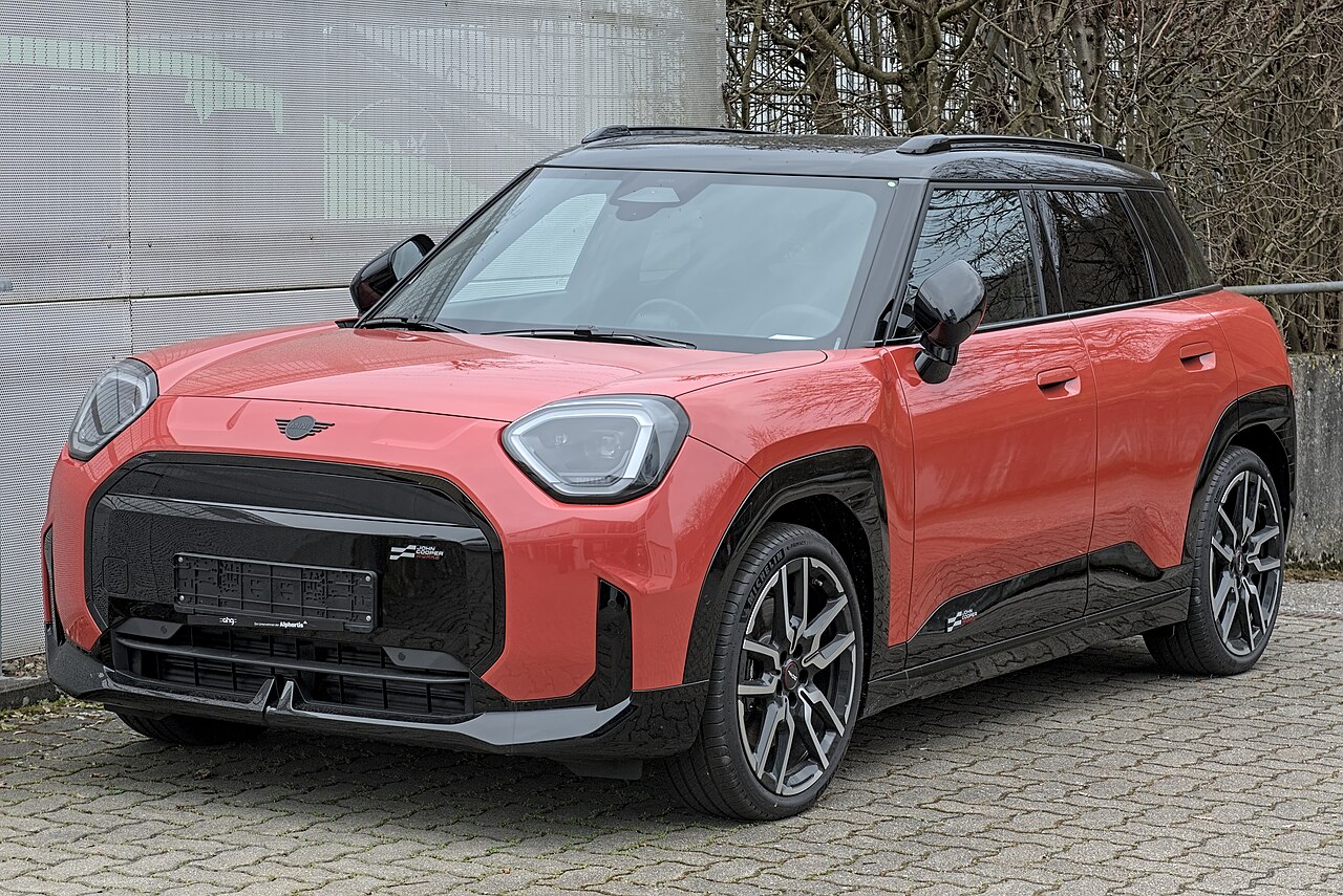 MINI Aceman John Cooper Works J05 Electric
