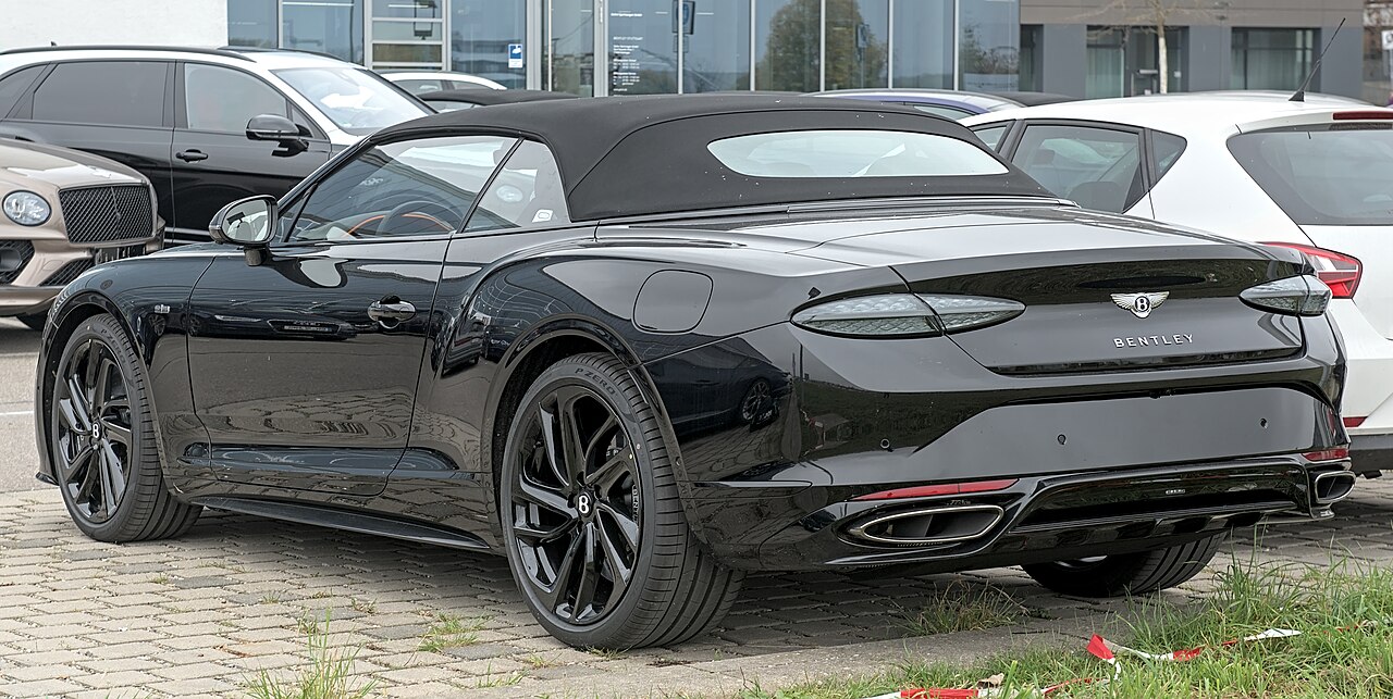 Bentley Continental GTC Speed 4.0 V8 PHEV