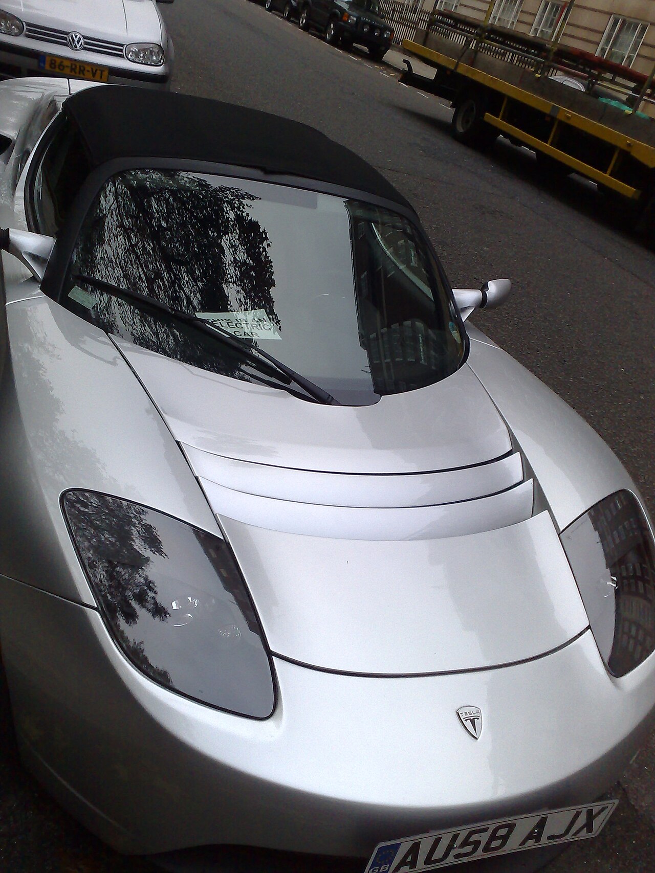 Tesla Roadster 2.0