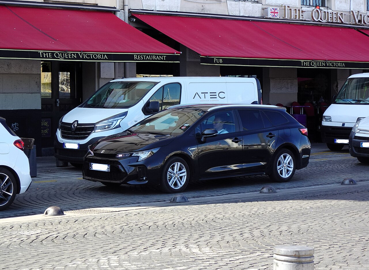 Suzuki Swace 1.8 Hybrid facelift