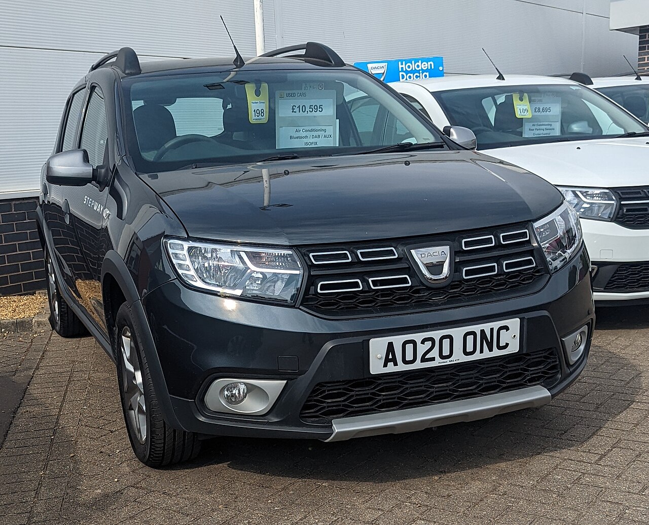 Dacia Sandero Stepway 1.0 TCe Stepway B8
