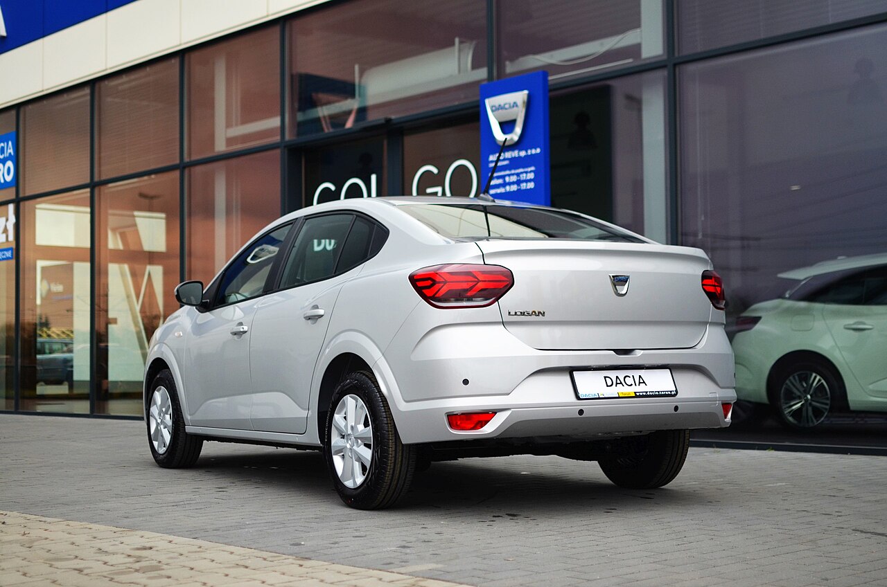 Dacia Logan 1.0 TCe B8