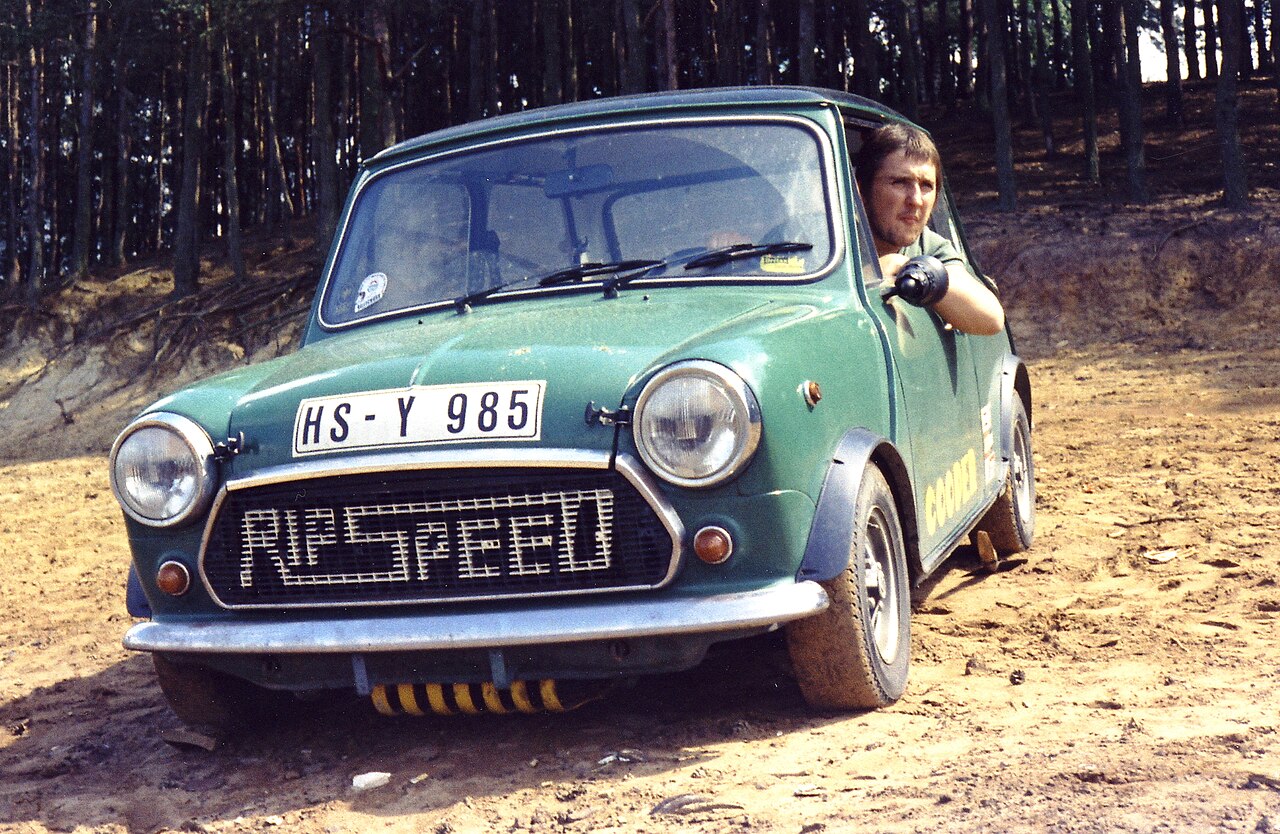 Innocenti Mini Cooper 1300 SL