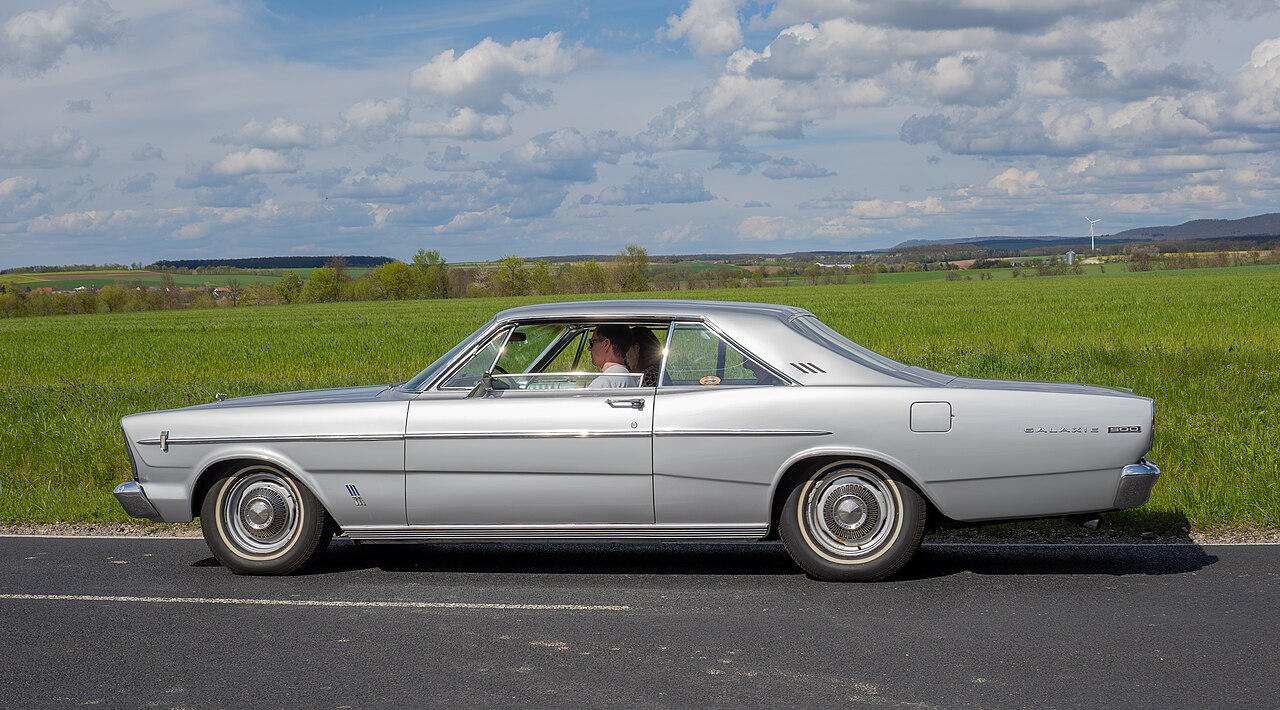 Ford Galaxie 500 XL 7-Litre