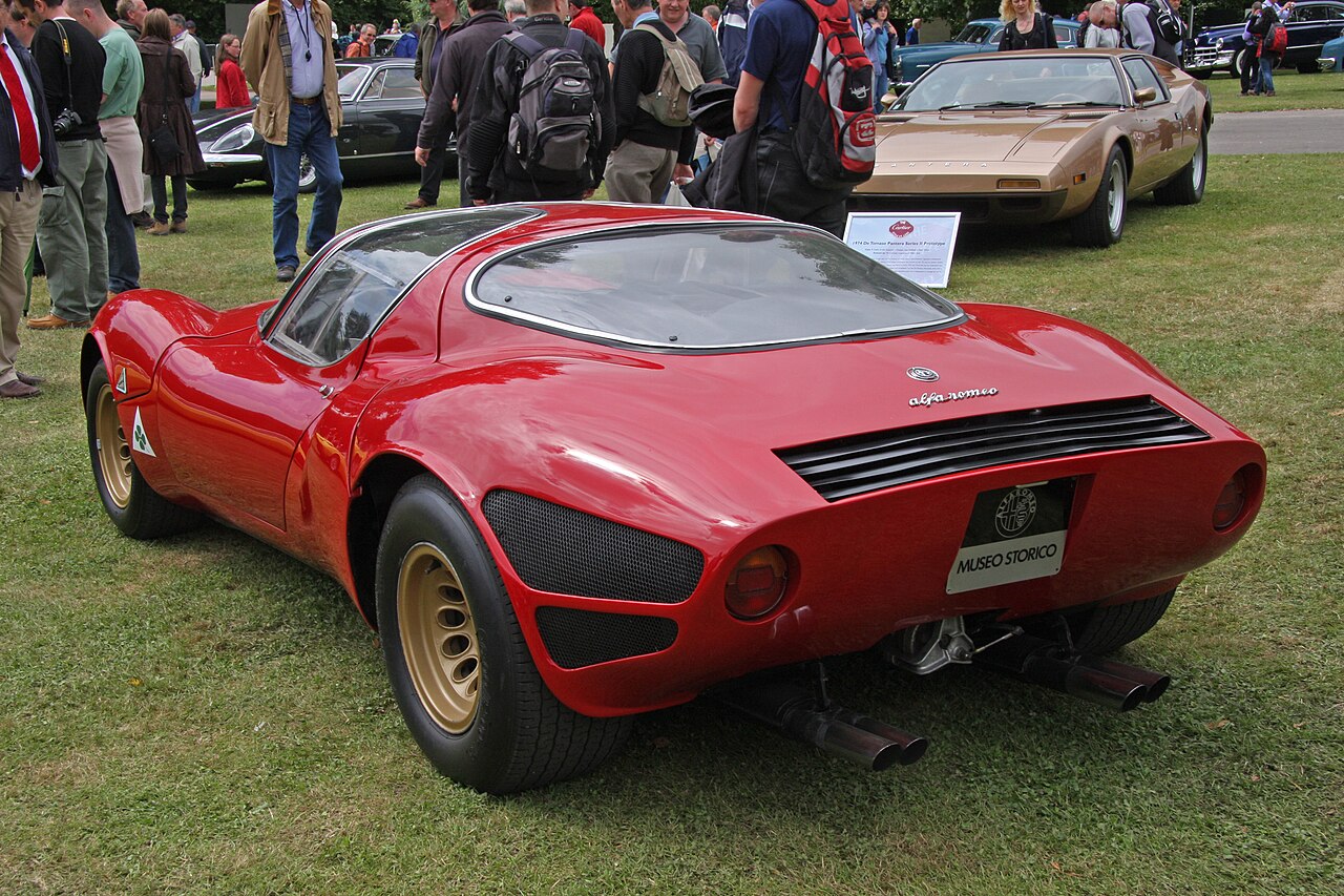 Alfa Romeo Tipo 33 Stradale 2.0 V8